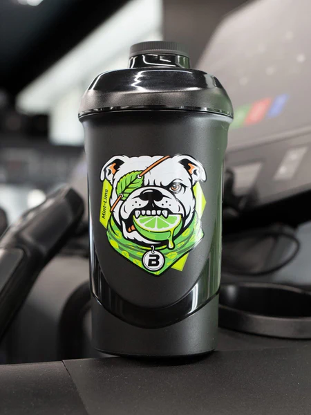 Limited Edition Black Shaker Mint Lime 600ml (BiotechUSA)